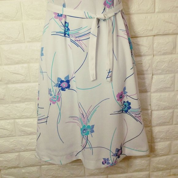 Vintage 70s Floral Sheath Day Dress -S(6) A-Line Dbl-Knit Polyester Belt Zip - Picture 2 of 10